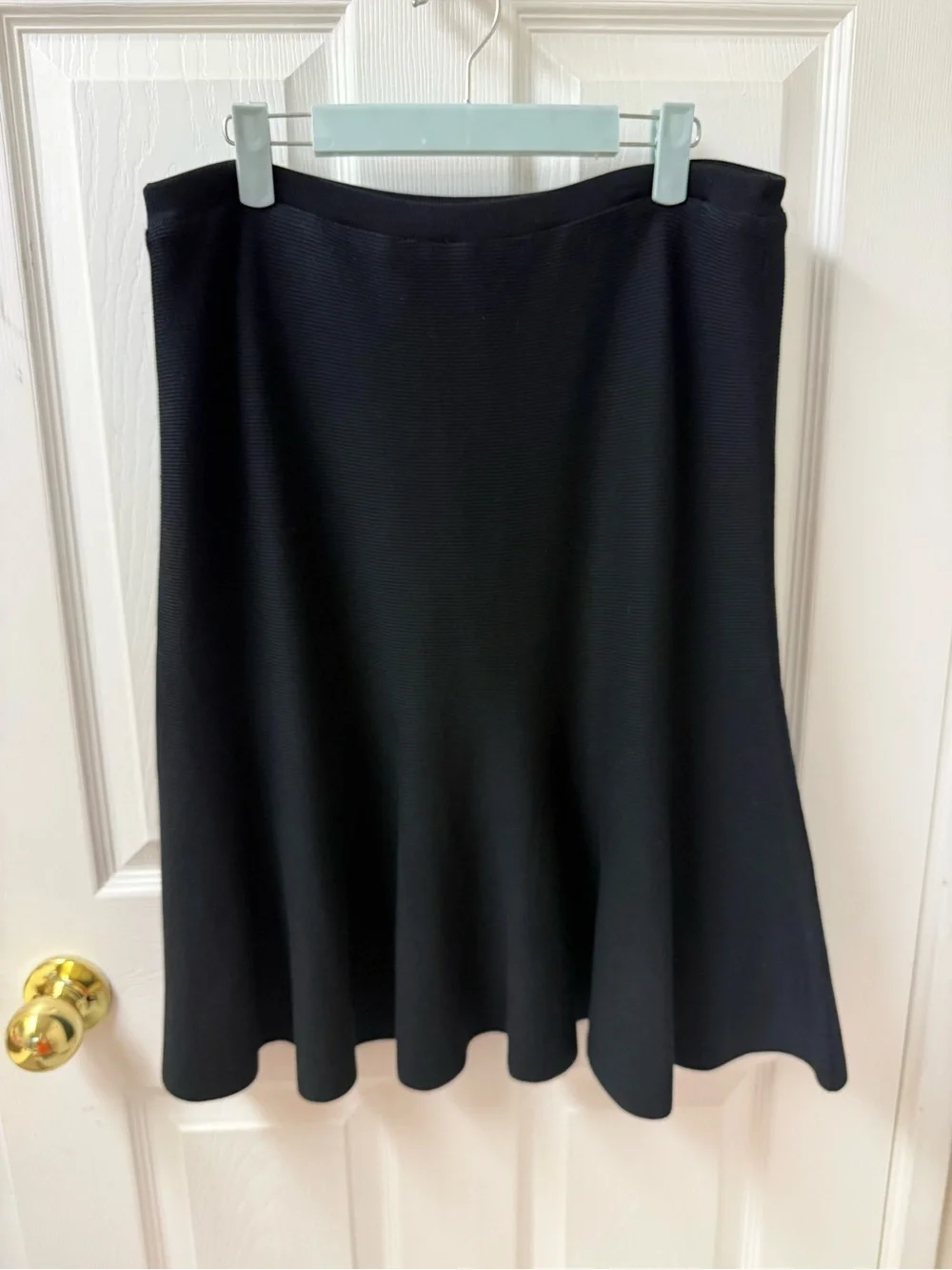 Eileen Fisher Midi Skirt Size S Silk Blend Ribbed Knit Flared Black Quiet Luxury